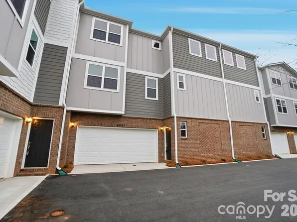 8931 Sharonbrook Dr, Charlotte, NC 28210