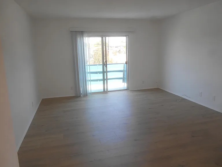 206 Living room area