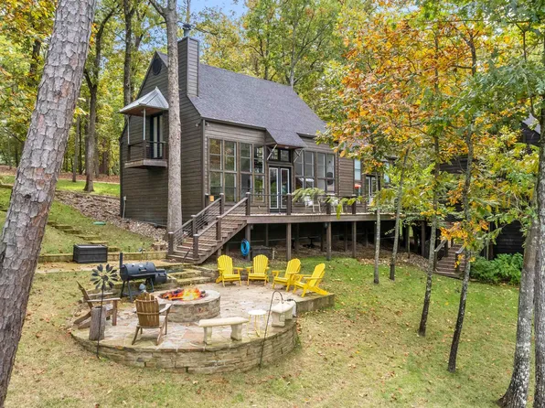 314 Malkosky Dr, Scroggins, TX 75480