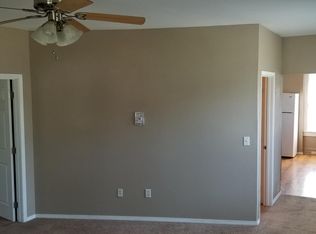 219 Laurel St, Highland, IL 62249