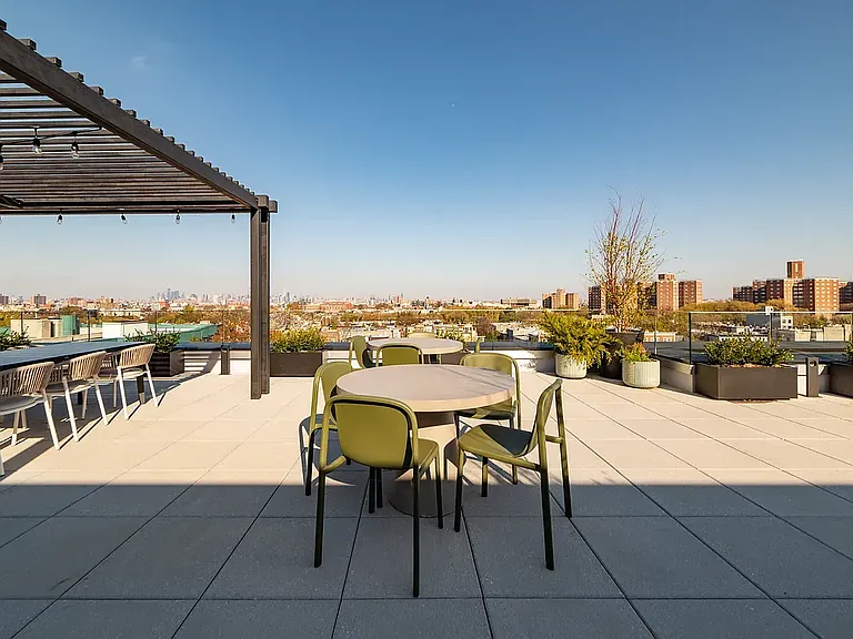 1120 Saint Johns Pl #507 — Photo 30