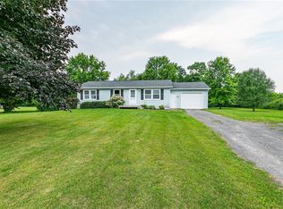5693 Buerman Rd, Sodus, NY 14551