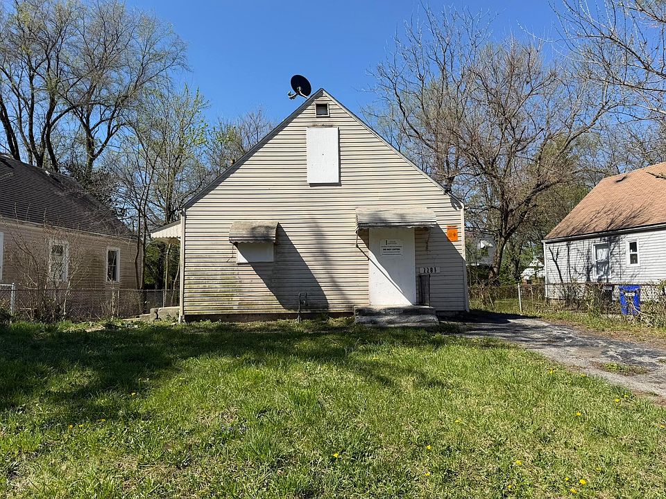 1st image of 2281 Delbert Rd
