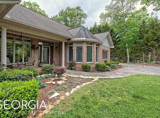 1451 Sutton Cove Rd, Hiawassee, GA 30546
