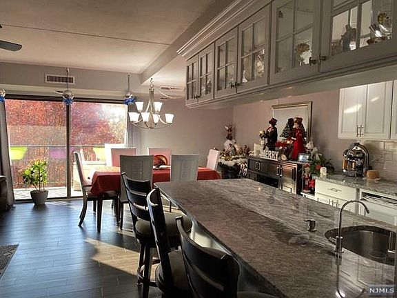 2nd image of 521 Piermont Ave APT 523