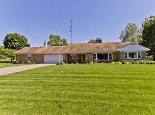 1 Chapel Rd, Elkhart, IL 62634