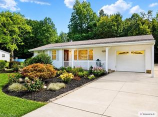 3040 Spencer Cir E, Geneva, OH 44041