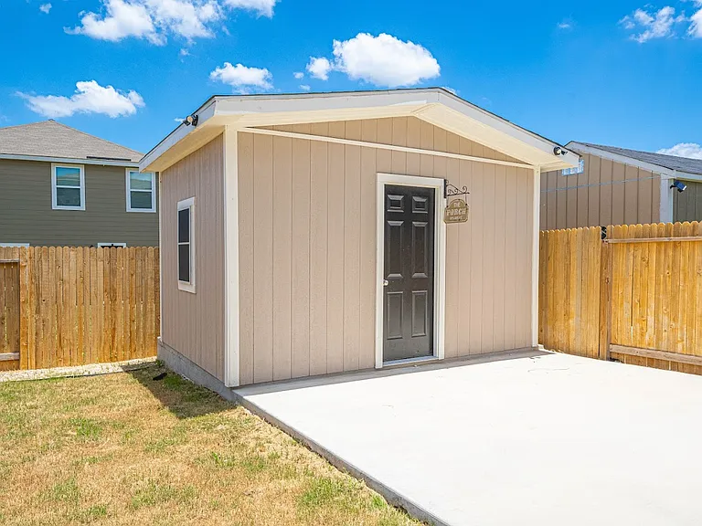 7216 Jebson Pass — Photo 29