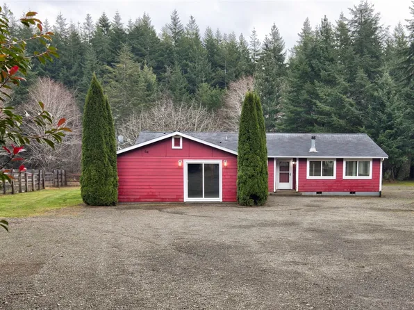 64 Larson Brothers Road, Hoquiam, WA 98550
