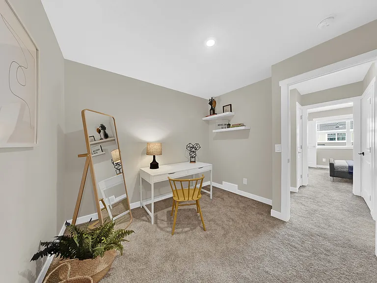 145 Horner Cres — Photo 18