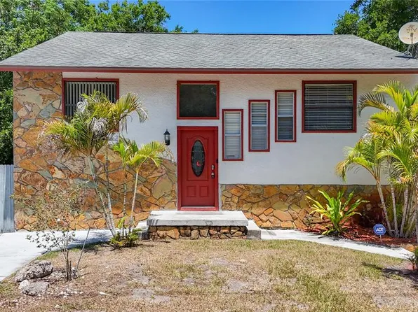 705 Cypress St, Tarpon Springs, FL 34689