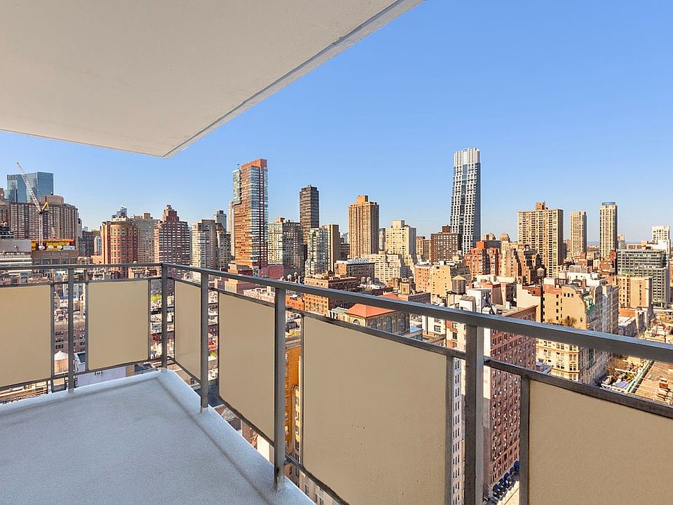 1st image of 15 W 72nd St APT 27G