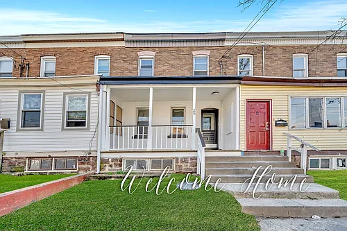 25 Adella Ave Photo 1