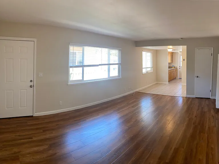 Living & Dining Areas