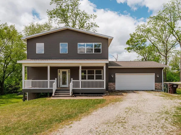 N9167 Walnut STREET, East Troy, WI 53120
