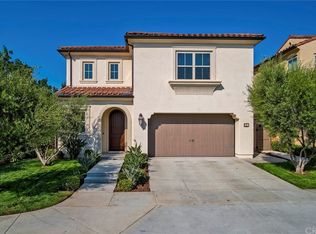 81 Statuary, Irvine, CA 92620