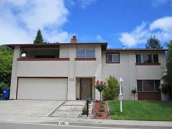 1261 Monte Vista Dr photo 1