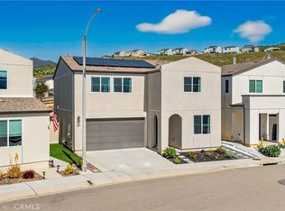 220 Hass Ln, Fallbrook, CA 92028