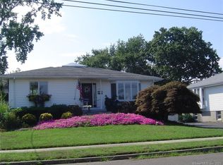 1354 Dean St, New Haven, CT 06512