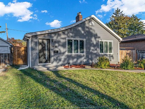 4th image of 2616 Tourangeau Rd