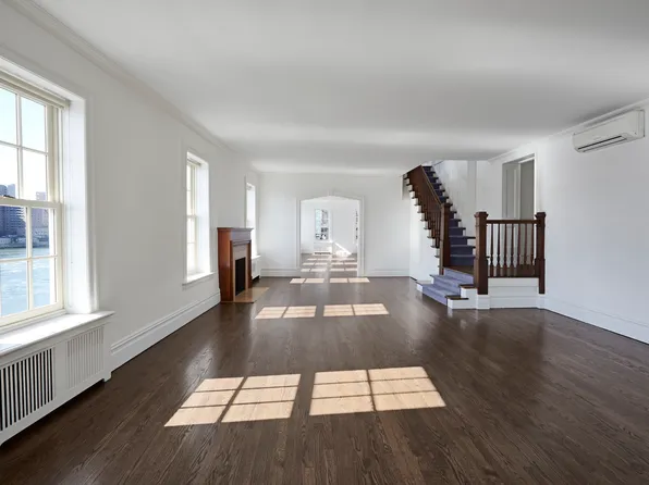 541 East 72nd Street image 4 of 19