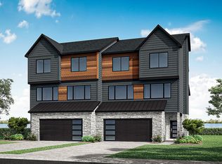 122 Miramar Dr, Pittsburgh, PA 15238