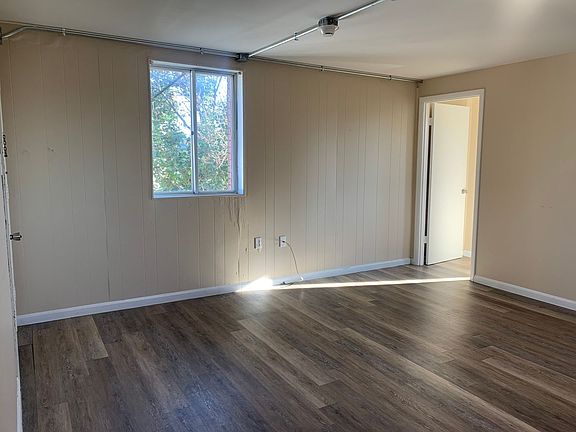3rd image of 457 Carothers Ave APT 2