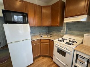 1055 Cambridge St #22, Cambridge, MA 02141