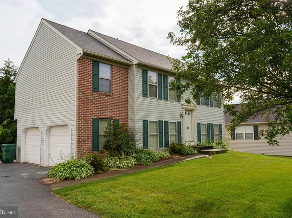 232 S Lime St, Quarryville, PA 17566