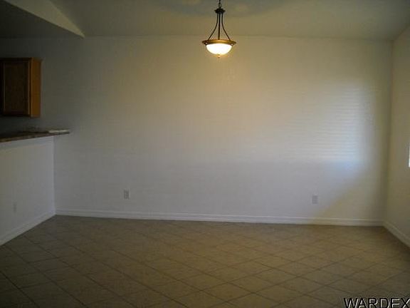 3rd image of 3302 N Prescott St