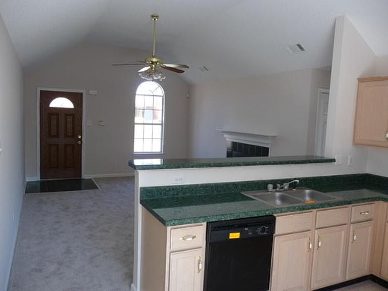 2nd image of 5437 S Sundale Way