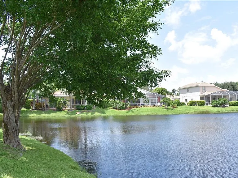 25817 Pebblecreek Dr — Photo 18