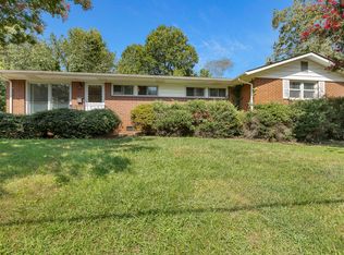 616 W Raleigh St, Siler City, NC 27344