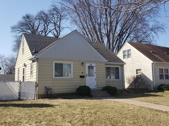 1920 Montana Ave E Saint Paul Mn 55119 Mls 5736933 Zillow