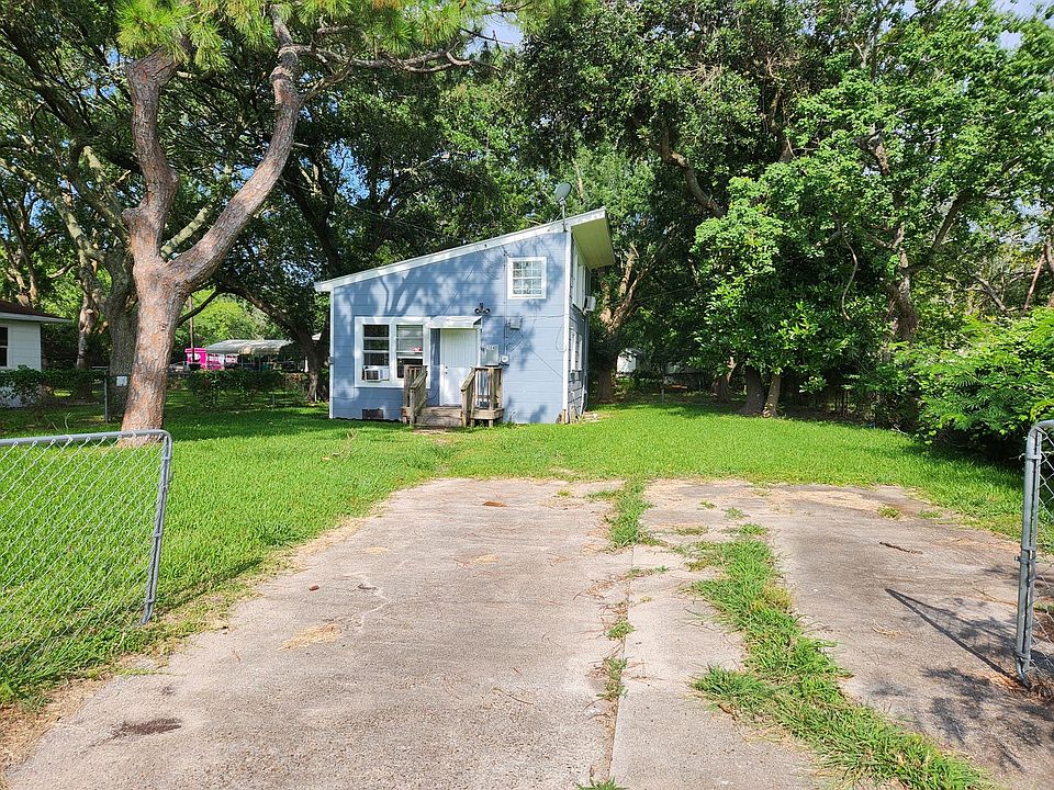 1st image of 2504 4th Ave