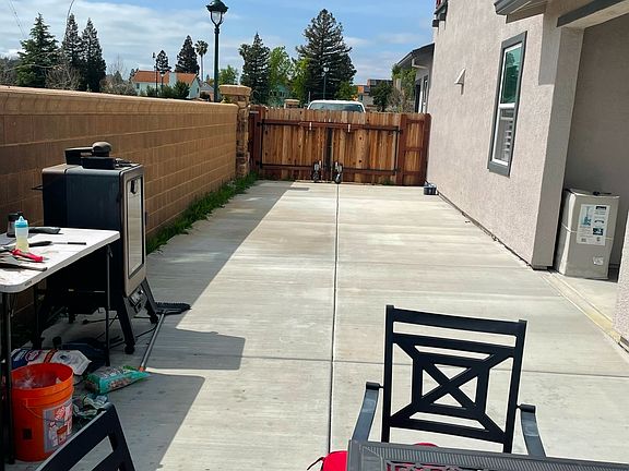 side of house for RV/boat parking