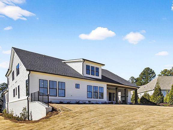 3rd image of 117 Wildwood Dr