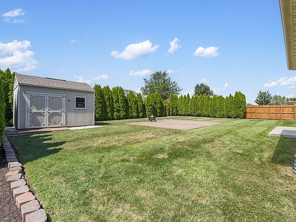 5th image of 639 N Rockingham Avenue