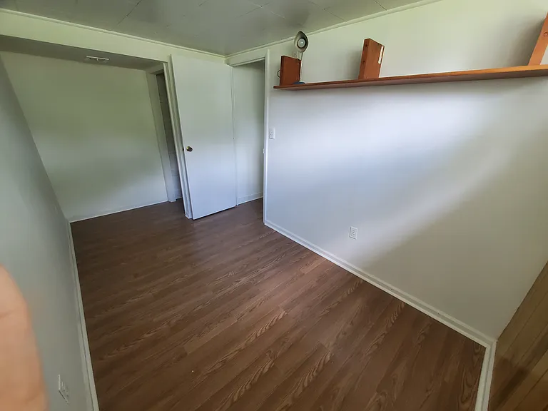 10204 Rodgers Rd — Photo 5