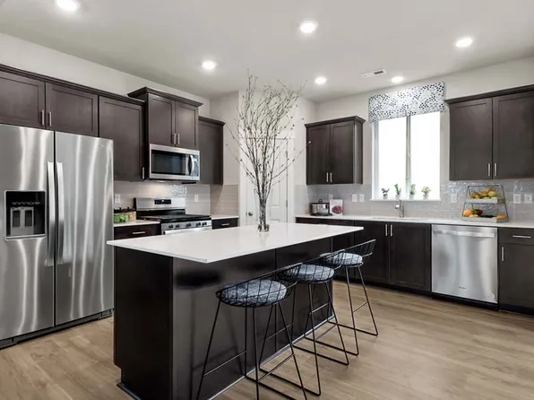 1102 138th Pl SW, Lynnwood, WA 98087