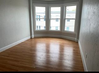 339 Westford St #5, Lowell, MA 01851