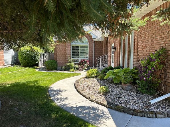 3453 Sun Cir