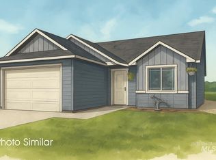 326 Packer Ln, Homedale, ID 83628