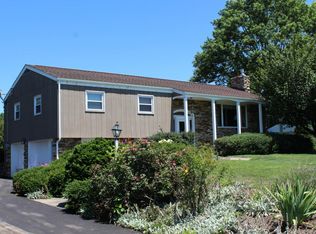 1220 Steinmetz Rd, Denver, PA 17517