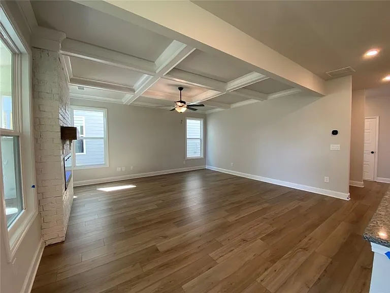 5037 Silver Fox Trl — Photo 11