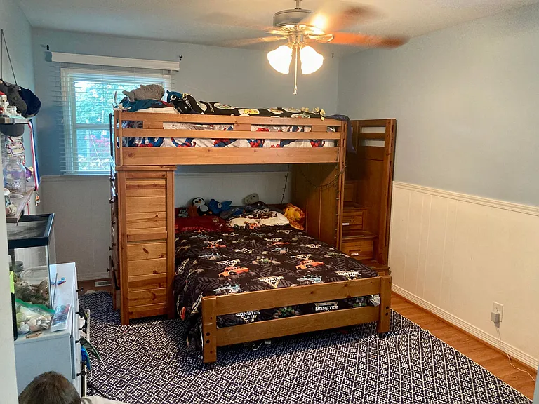 529 Edgeknoll Dr — Photo 10