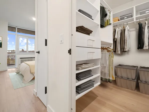 1000 Portside Drive image 11 of 17