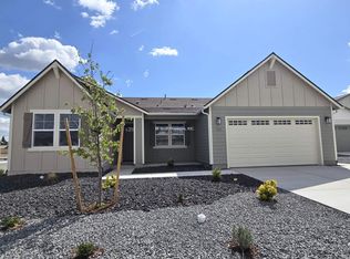 445 Golden Gate Ct, Minden, NV