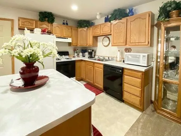 4537 Twain Cir, Ames, IA 50014