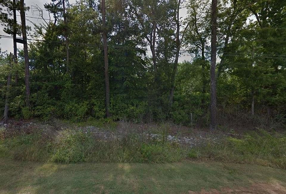 2nd image of 2801 Klondike Rd